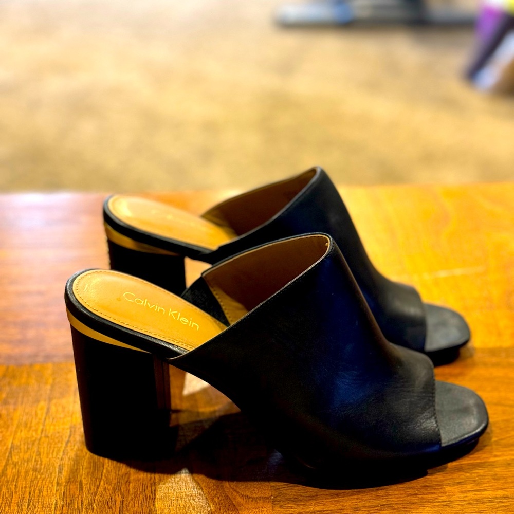 Calvin Klein Women’s Cicelle Peep-Toe Mules